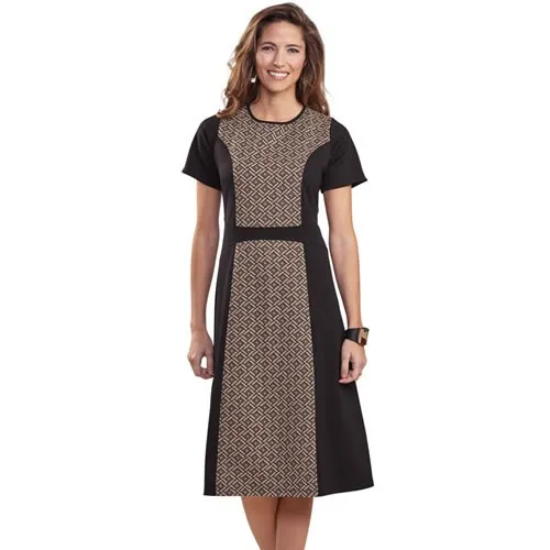 Robe «jacquard» amincissante